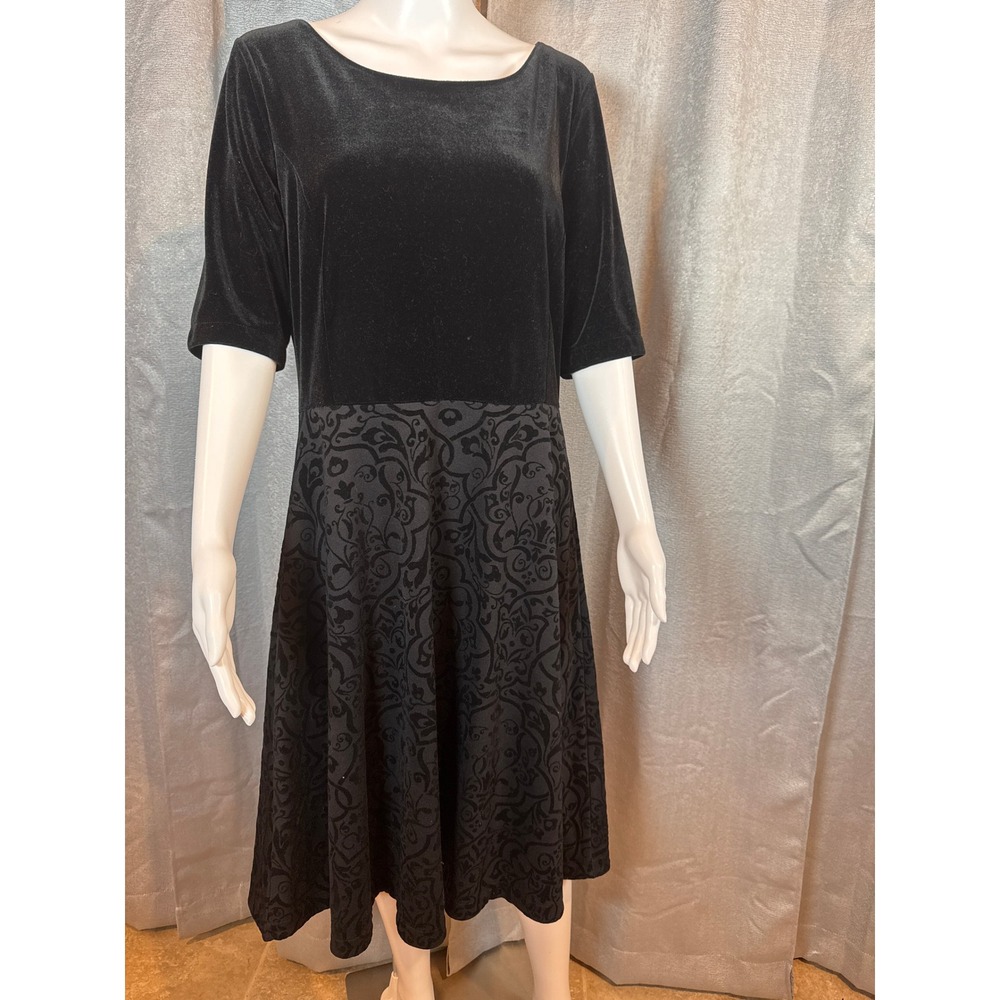 LANDS END Black Velvet Burnout Skater Midi‎ Dress Women Size L 14-16